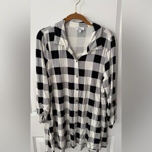 Kim Rogers Black and White Plaid Button Down Shirt